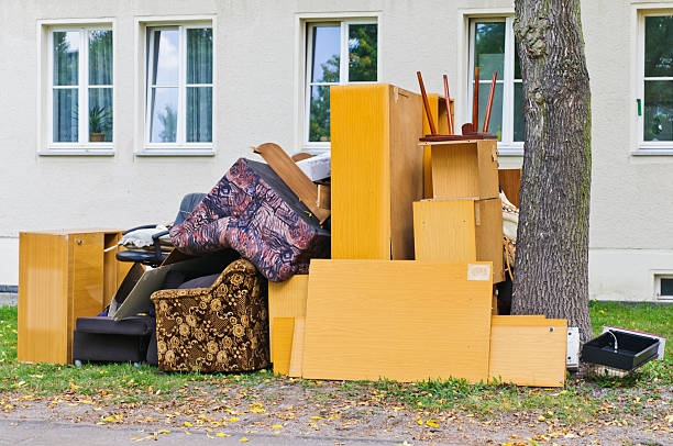 Best Yard Waste Removal  in Eastlake, OH